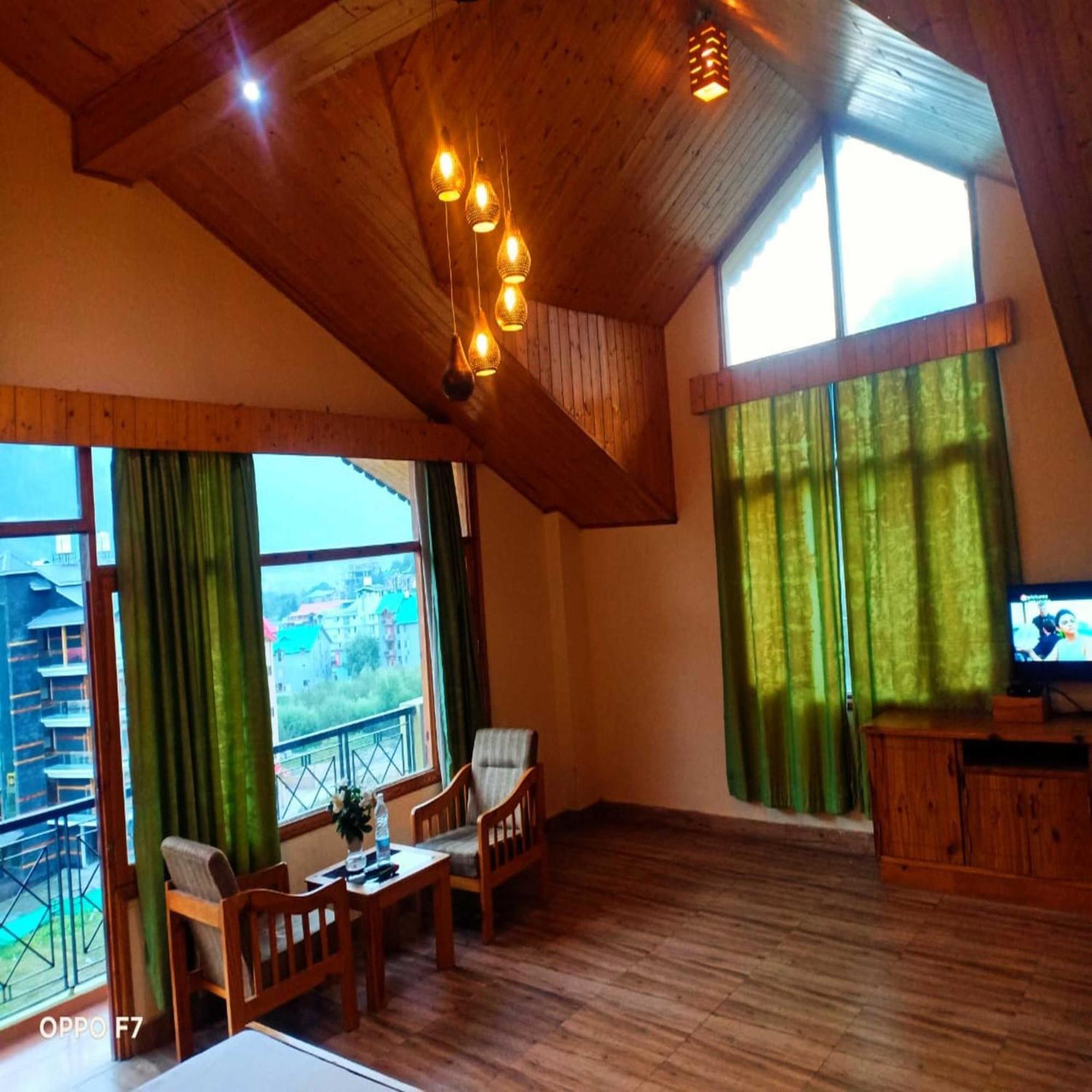 Hotel Jamla Inn Manāli Exterior foto